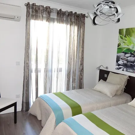 Live, Love & Feel Apartment *